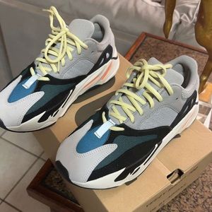 Yezzy Boost 700s